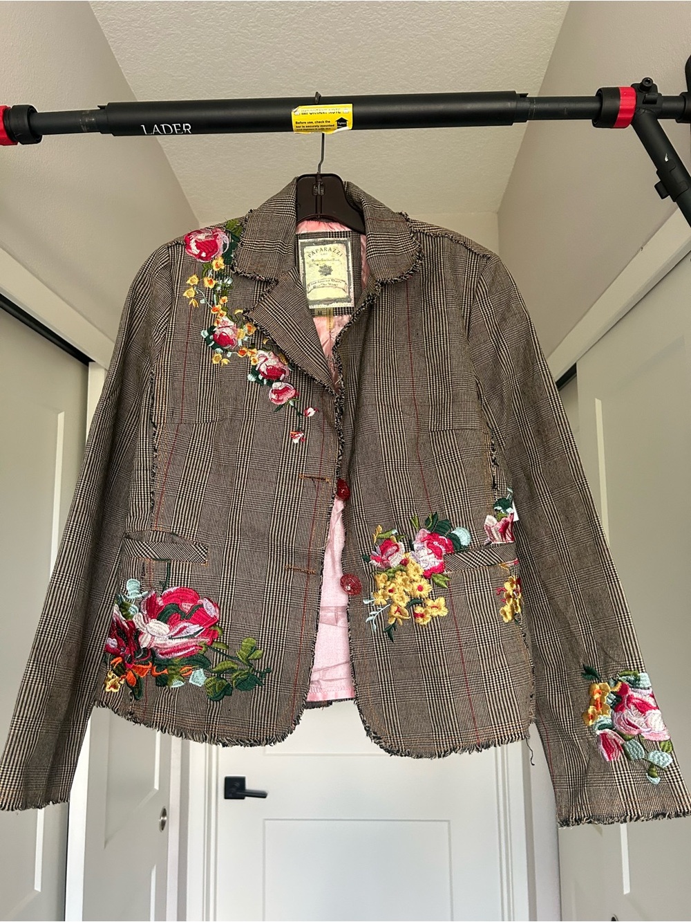paparazzi Brown Tweed Blazer with Multicolor Floral Embroidery